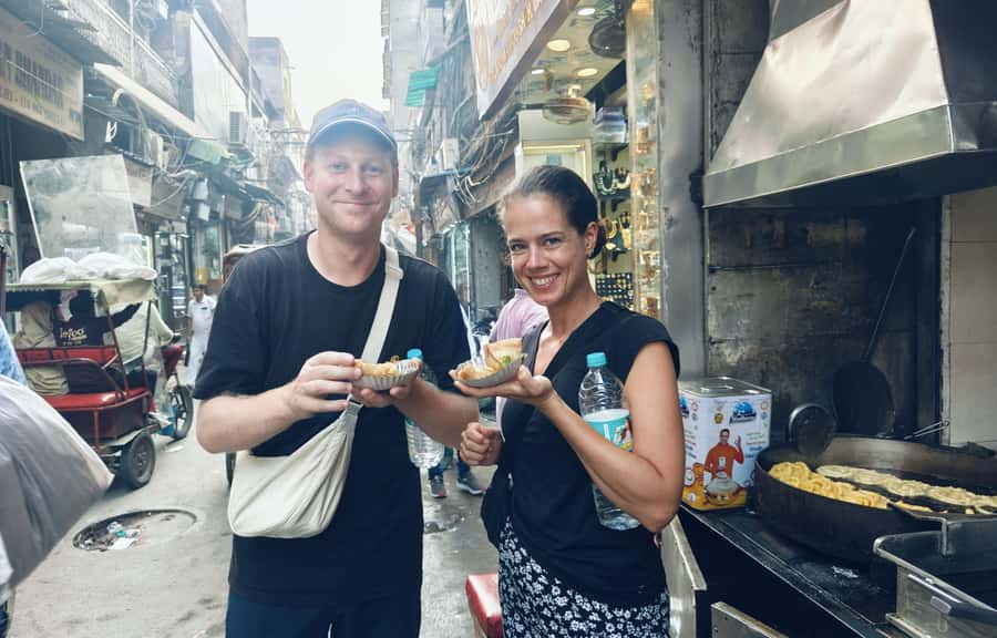 Old Delhi: 3-hour Street Food Tour - Meeting in Connaught Place and riding into Old Delhi