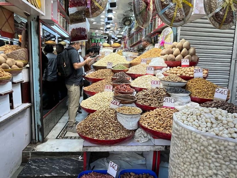 Old Delhi: Guided Street Food Tour w/ Private Transportation - Key things to know before you book