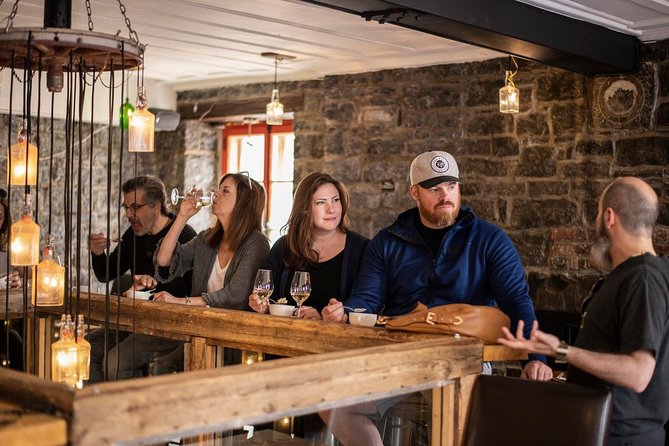 Old Quebec City Food Tour with 10+ Autentic Local Tastings - The food is only half the tour