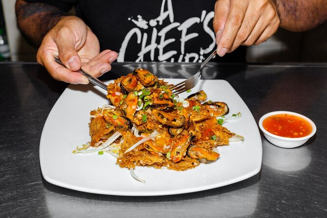 Old Siam Bangkok Food Tour with 15+ Tastings - What the food experience feels like