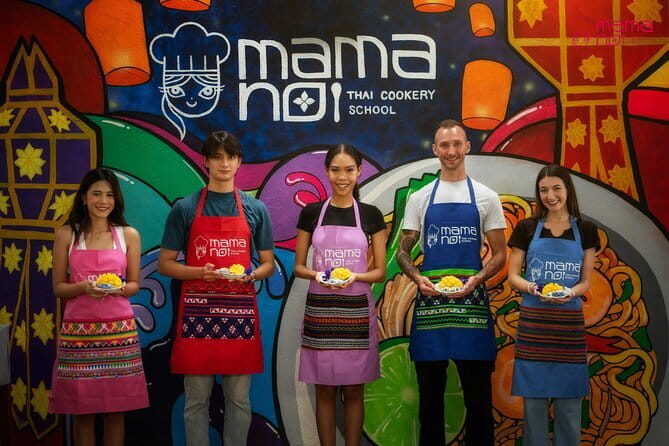 Old Town Chiang Mai Food Tour with 10+ Local Dishes Tastings - What the $54 price really includes