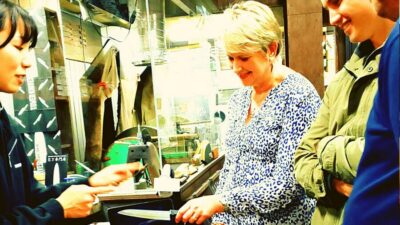 Shinsekai Food Tour with 13-15 Dishes at 5 Eateries