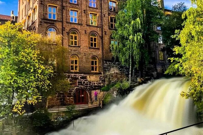 Oslo: Norwegian Food Tour & Hidden Gems City Walk - The first bowl of soup sets the tone
