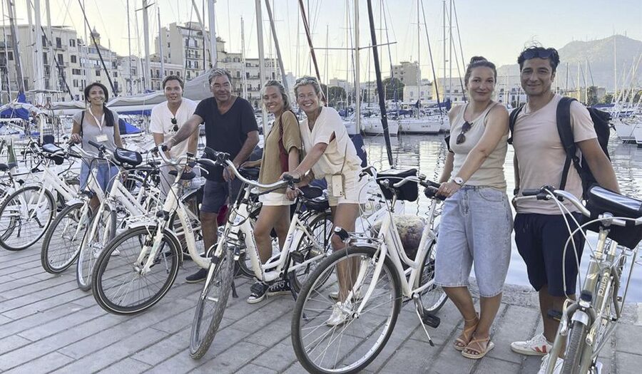 Palermo: Guided Bike Tour with Street Food Tasting - Is $47 a fair price?