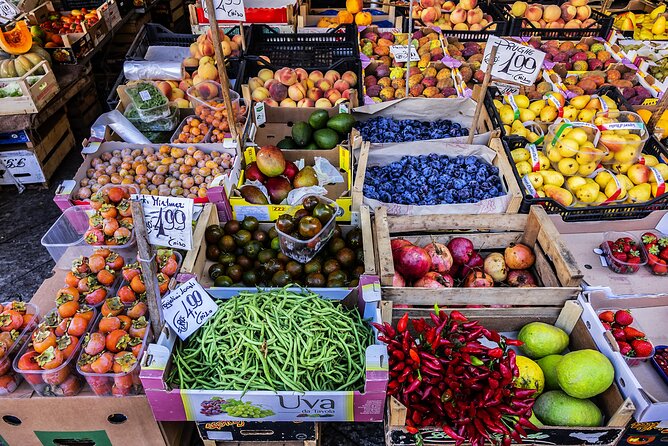 Palermo Sicilian Street Food Tour: Small Group by Do Eat Better - The guides and the local stories