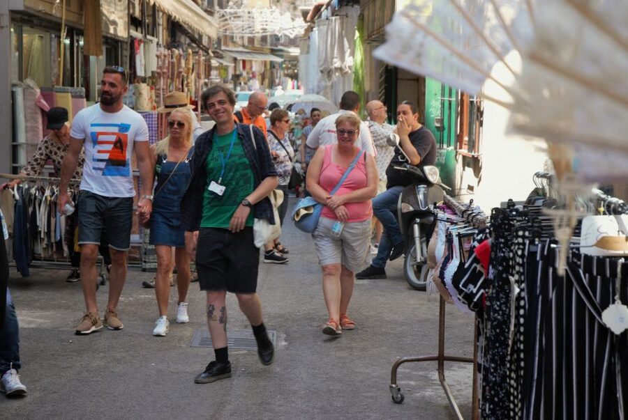 Palermo: Street Food and Local Market Tasting Tour - Starting at Teatro Massimo