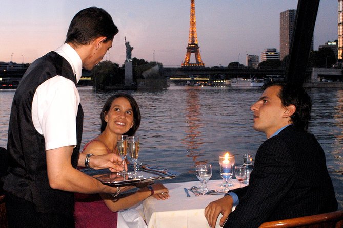 Paris 3-Course Gourmet Dinner and Sightseeing Seine River Cruise - A dinner cruise built around the view