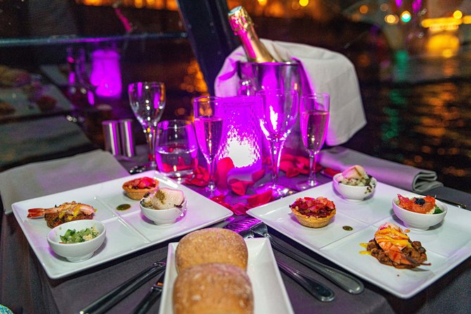 Paris 3-Course Gourmet Dinner and Sightseeing Seine River Cruise - What arrives at the table