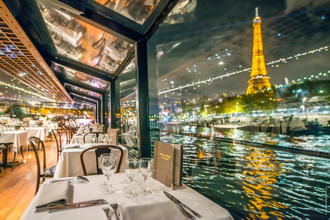 Paris 3-Courses Gourmet Dinner Seine River Cruise with Champagne - Turning west toward the Eiffel Tower