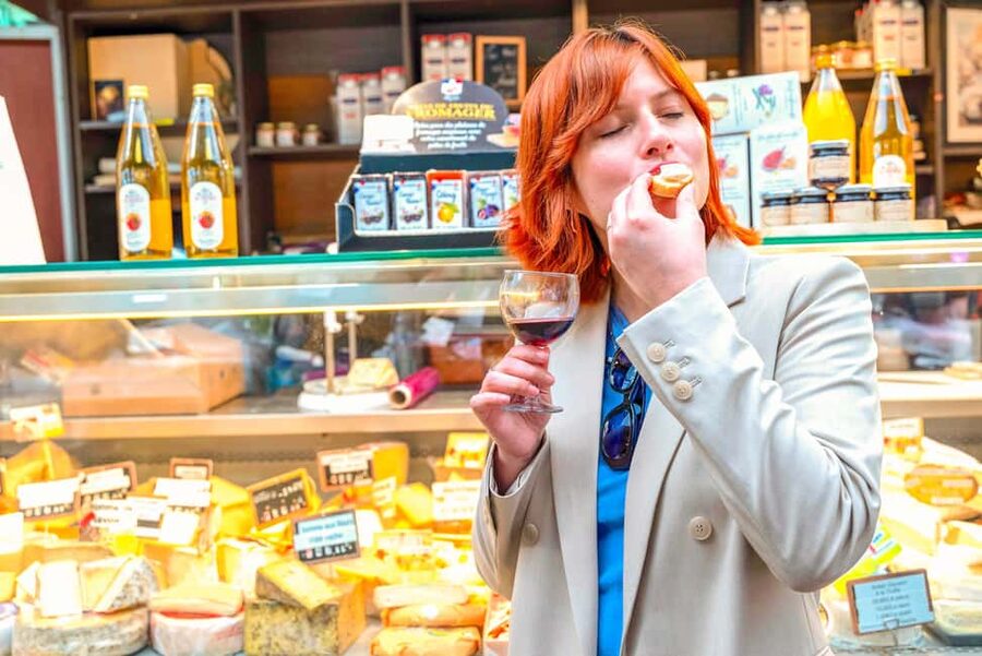 Paris: Champagne and Oysters Food Tour - Cheese, confiture, and cider at Paris’s oldest covered market