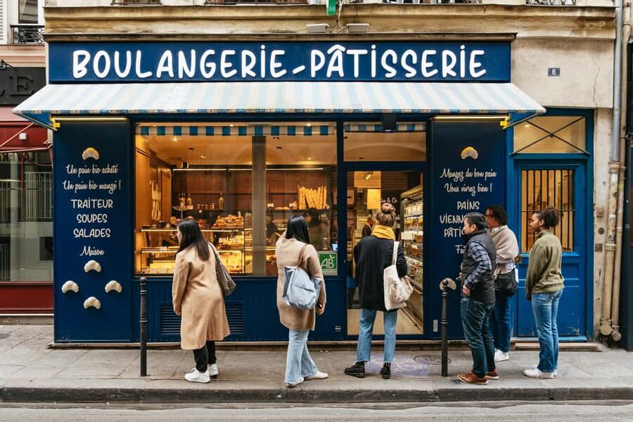 Paris: Gourmet Food Tour with Over 10 Tastings and Wine - Macarons, pastry craft, and the Meilleur Ouvrier de France