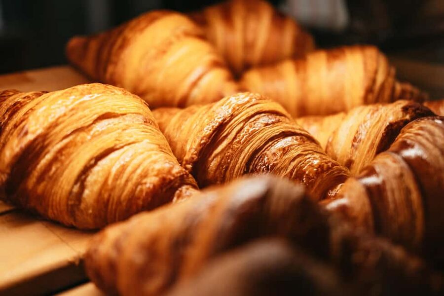 Paris: Gourmet Food Tour with Over 10 Tastings and Wine - Wine, charcuterie, and a proper seated break