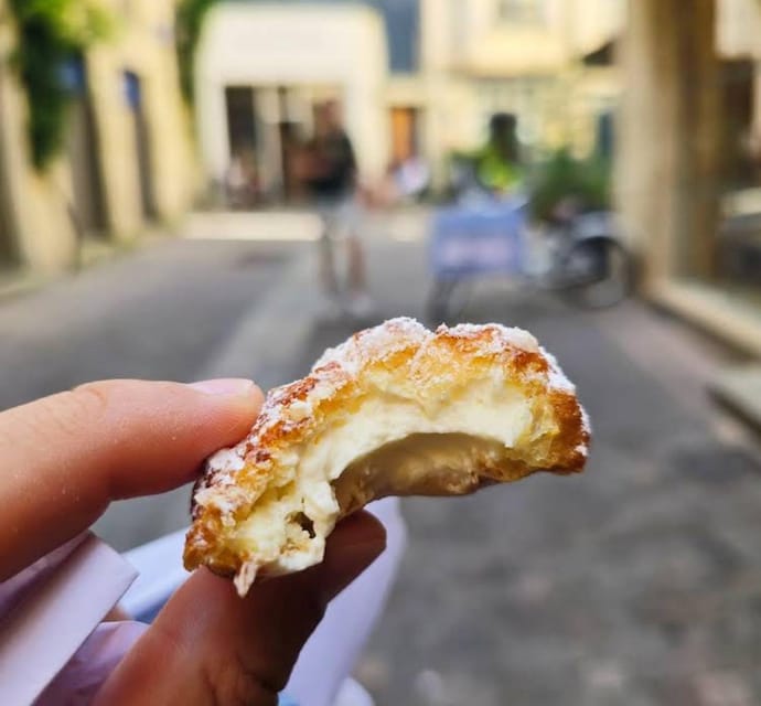 Paris: Le Marais Bakery and Pastry Food Tour with Tastings - Six stops, six ways to meet French pastry