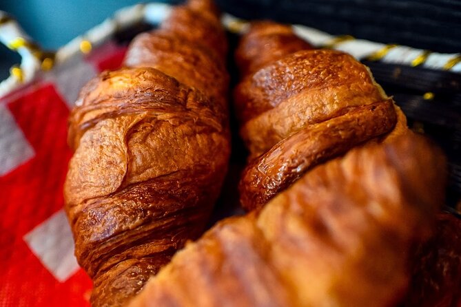 Paris Le Marais Food Tour With 10+ Tastings, Cheese, Wine & More - Cheese and wine at Paris’s oldest covered market