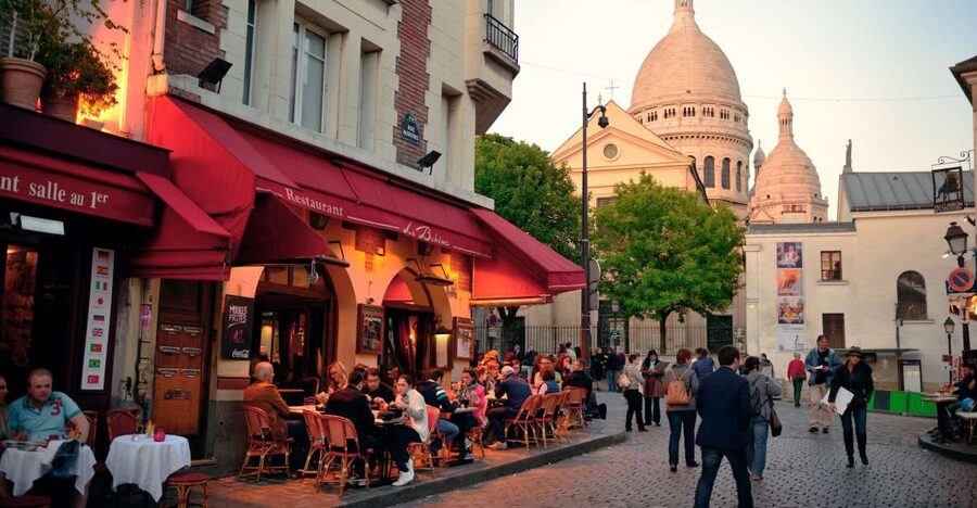 Paris: Montmartre Food Tour with Full Meal - Why food is the best way to meet Montmartre
