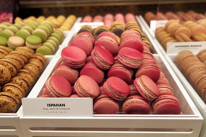 Paris Montmartre Food & Wine Tour with Eating Europe - Finishing at Sacré-Cœur