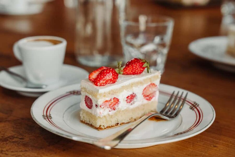 Paris: Pastries and Chocolate Walking Food Tour - What makes this Paris food walk worth your morning