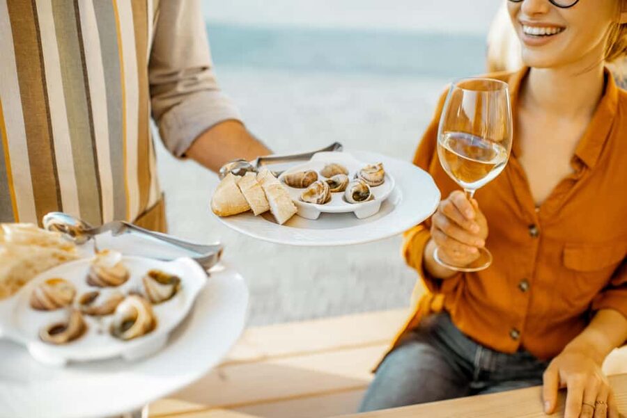 Paris: Private Food and Wine Tour in Le Marais - Key points at a glance