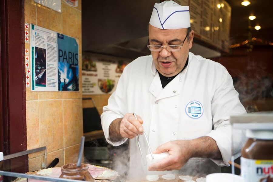 Paris: Private Food and Wine Tour in Le Marais - Crêperie Elo Bastille and the sweet finish