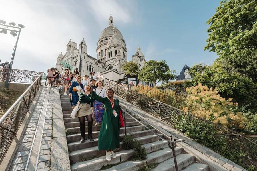 Paris: Taste of Montmartre Food & Wine Walking Tour - Key points at a glance