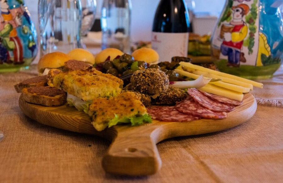 Partinico: Historic Sicilian Vineyard & Wine Tasting Tour - A short Sicilian outing with plenty to see