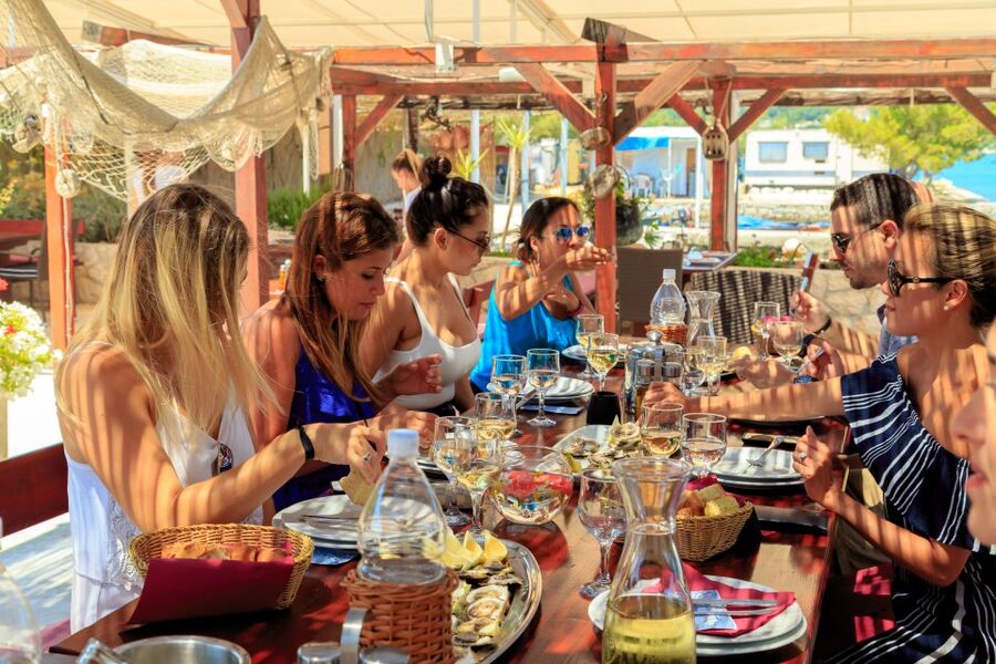 Pelješac Full-Day Wine and Food Tour from Dubrovnik - The first winery: wine, olive oil, and local snacks