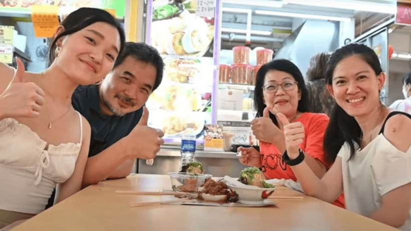 Personalised 3in1 Food Tour: 3 Cultural Trails of Singapore - Chinatown: sacred buildings and the Maxwell finale