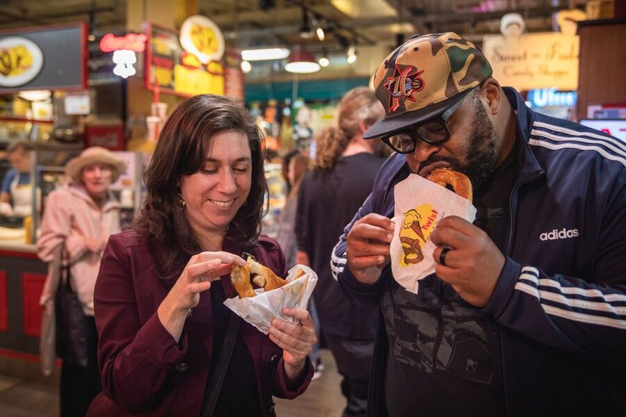 Philadelphia: Best of Philly Food Tour - Guides are a major part of the experience