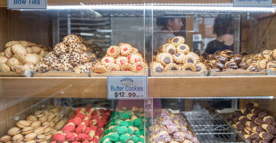 Philadelphia: Italian Market Walking Food Tour - Sarcone’s Bakery and the Character of Local Bread
