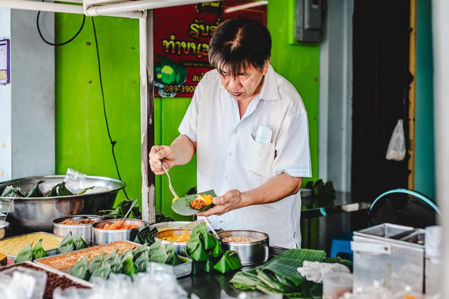 Phuket: Baba Tastes Food Tour with 15+ Tastings - Stop three: Hokkien noodles and roselle drink