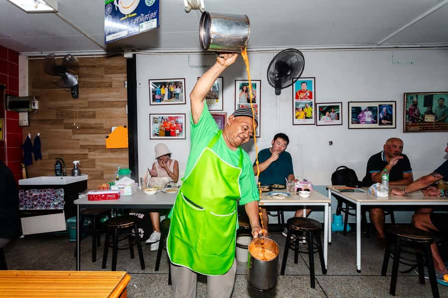 Phuket: Southern Flavours Food Tour with 15+ Tastings - The antique shophouse dessert