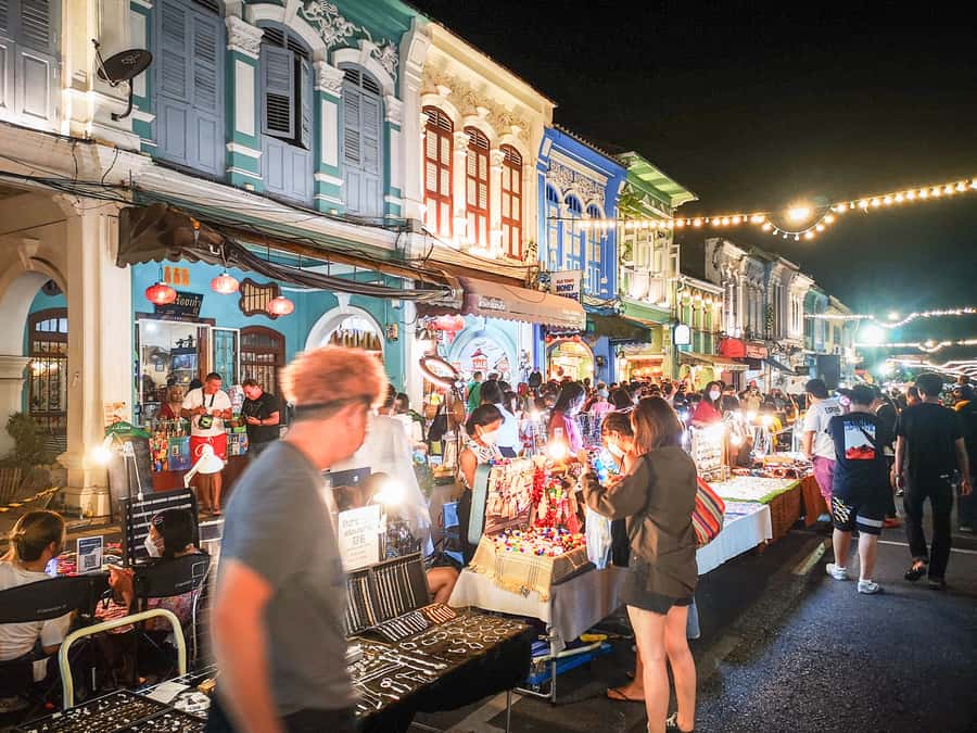 Phuket: Southern Thai Flavors Food Tastings Tour - Khanom Chin makes dinner interactive