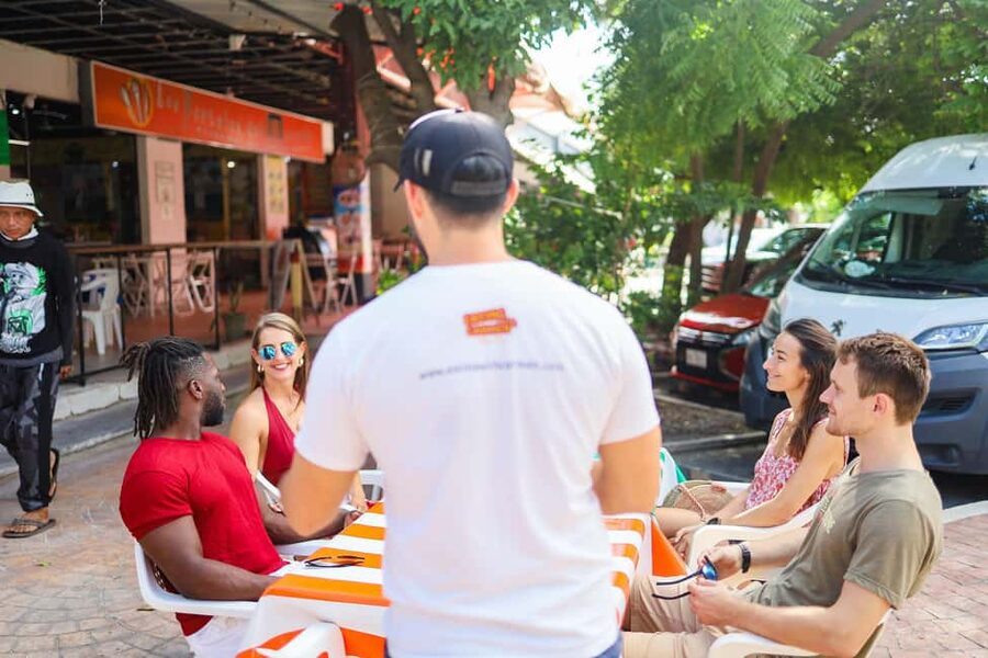 Playa del Carmen: 3-Hour Local Food Walking Tour - Street art and the story of Playa del Carmen