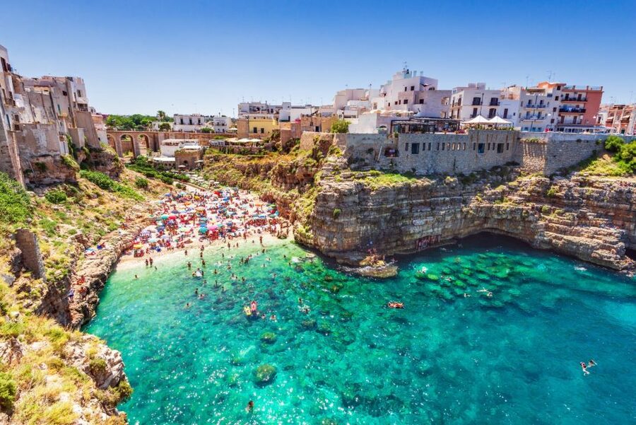Polignano a Mare: Street Food Tour with Tastings and Wine - Who should book this Polignano food tour?