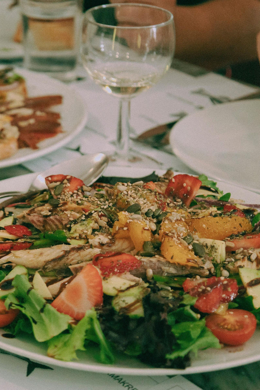 Portimão: Guided Local Food Tour - Should you book the Portimão food tour?