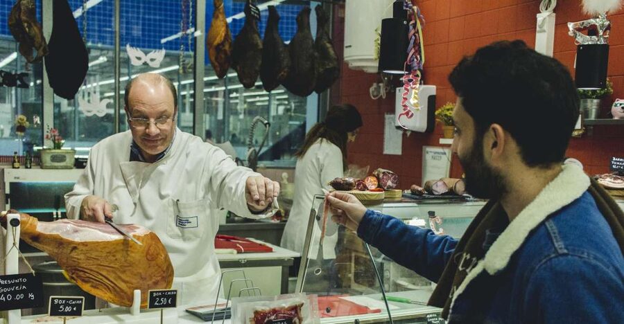 Porto: 3-Hour Food Tour - Walking through Porto’s central streets
