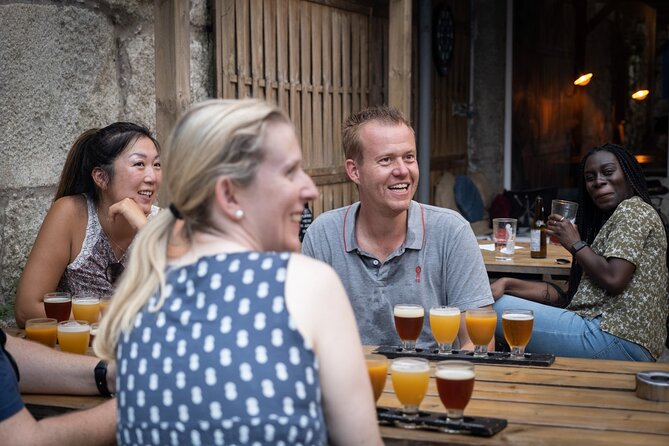 Porto Craft Beer Tour: 7 Beers + 3 Food Pairings in a Small Group - The guide can turn a pub crawl into a city lesson
