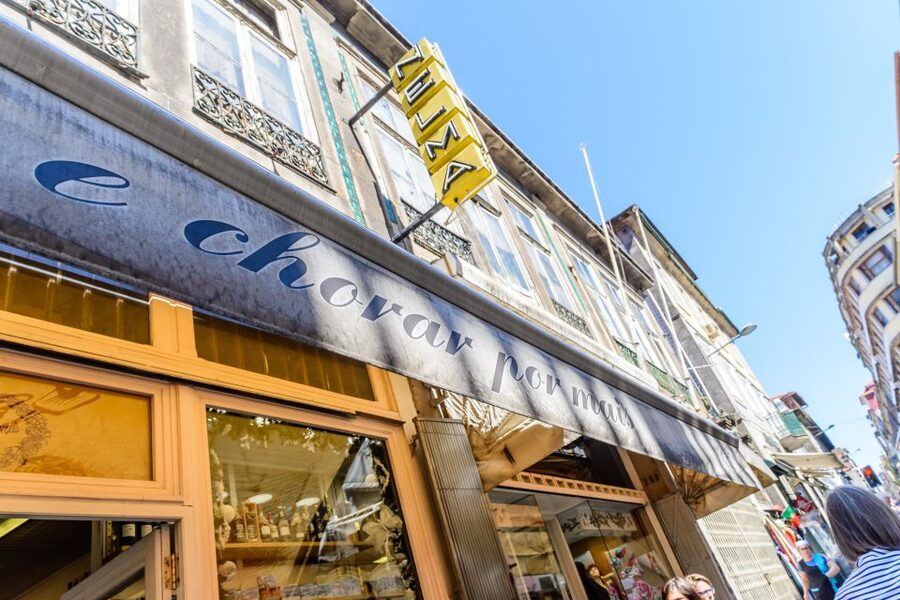 Porto: Delicious Food and Wine Walking Tour - Who should book this Porto food walk?