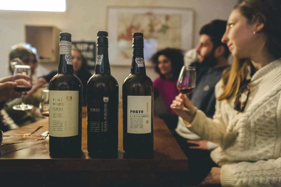 Porto: Evening Local Food Crawl with Drink Pairings - Stop four: dessert, drinks, and the final shared table