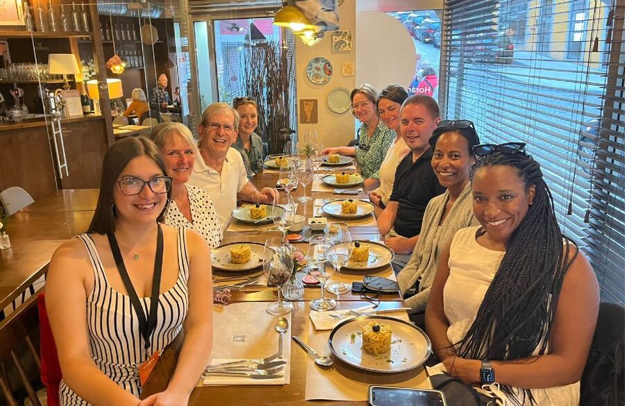Porto: Food Tour with Tastings - Second stop: tapas, regional food, and the famous bifana