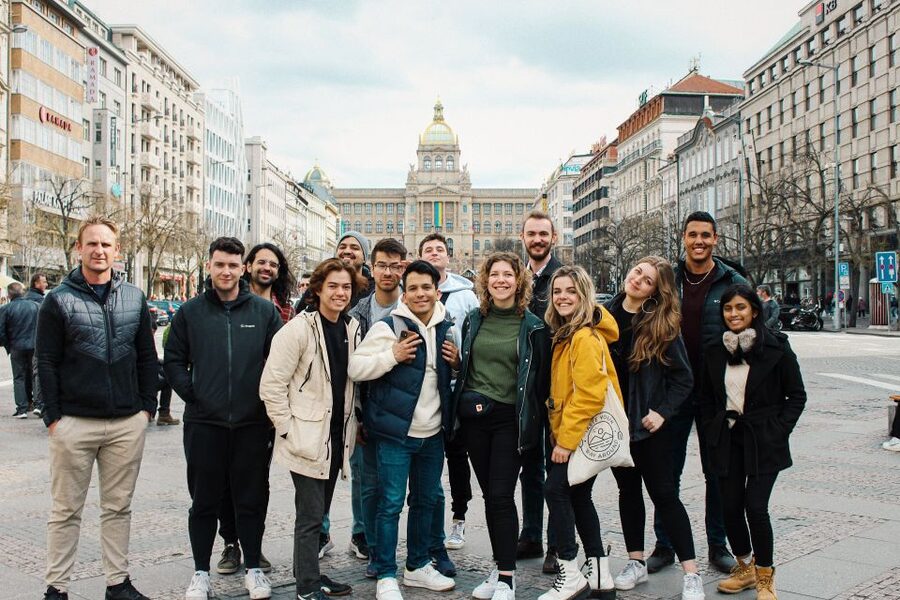 Prague: Guided Food Tour with Tastings - What the guides add to the meal