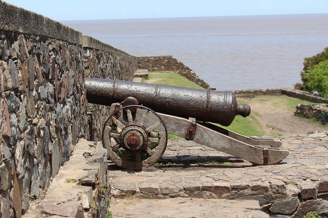 Premium Day Tour to Colonia del Sacramento - Plaza de Armas and Uruguay’s oldest church