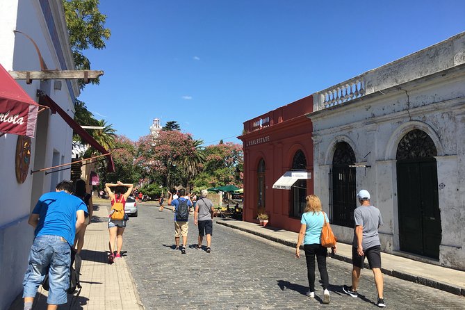 Premium Day Trip to Colonia del Sacramento - Walking into old Colonia