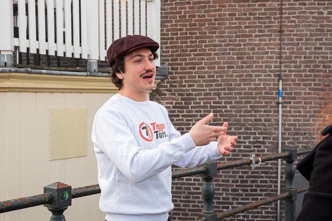 Private Amsterdam Red Light District and Food Tour (TOP RATED) - Who should book this Amsterdam walk?