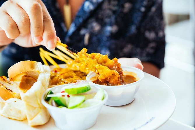 Private Culinary Kickstart Tour of Bangkok with a Local - Starting at Or Tor Kor Market