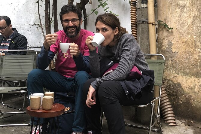 Private Food Tour: Standard, Gluten-Free or Vegetarian Options - Walking the Old Quarter, one bite at a time