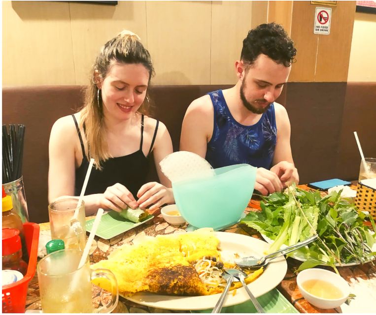 Private Vegan Food Tour By Scooter in Ho Chi Minh City - Smoothies, fresh fruit, and the final bite