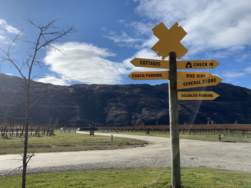 Queenstown: Wine Tasting Tour - Kinross brings several winemakers together