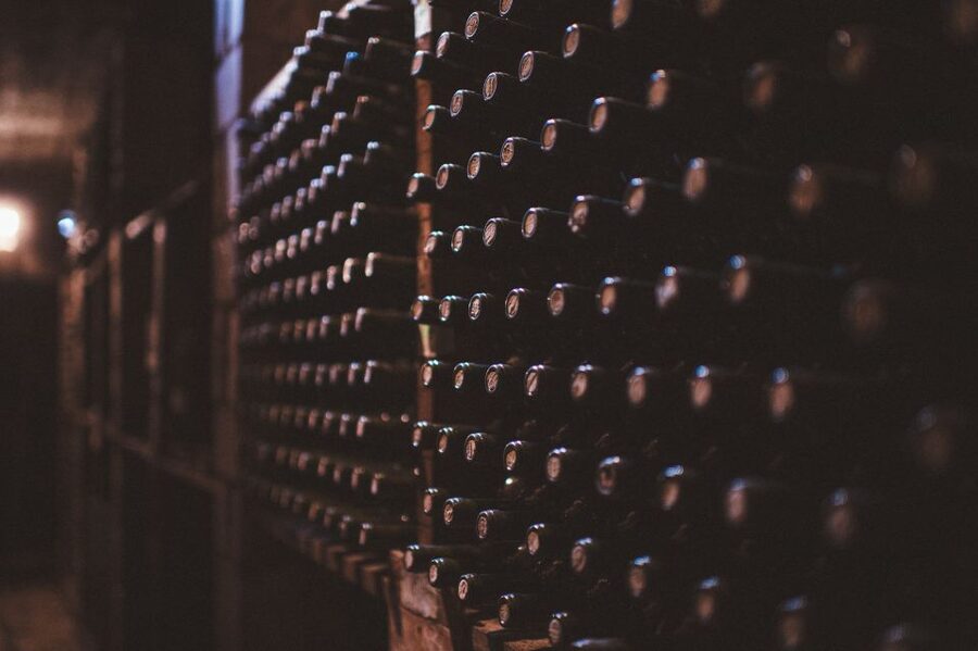 Rethymno: Private Winery & Olive Oil Tasting Tour with Lunch - Dourakis Winery brings the tasting into focus