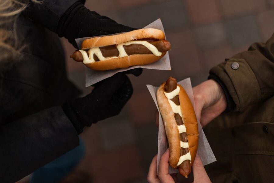 Reykjavik: Evening Icelandic Food and Drink Tour - Traditional dishes, with a few approachable favorites